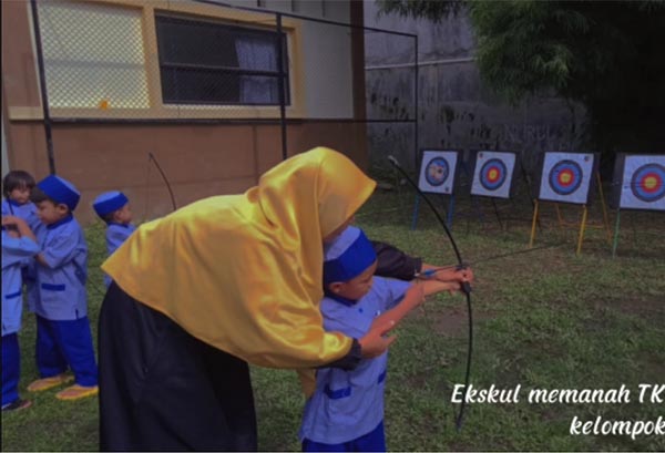 Selalu percaya diri, fokus dan bahagia dengan memanah